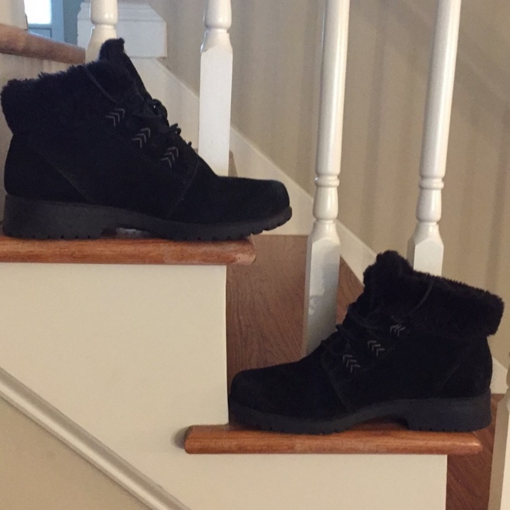 Black Sporto insulated boots